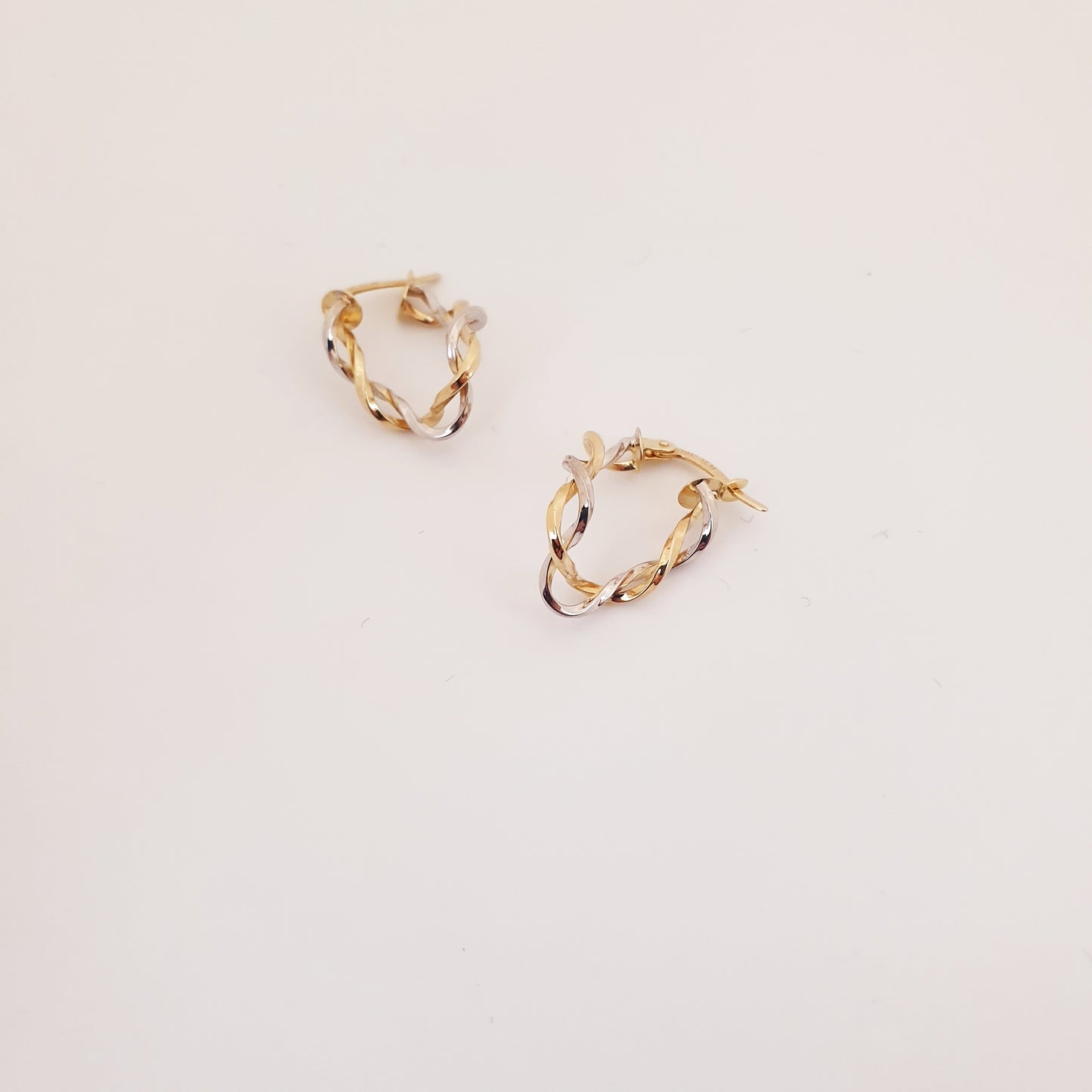 Goro Jewelry Product