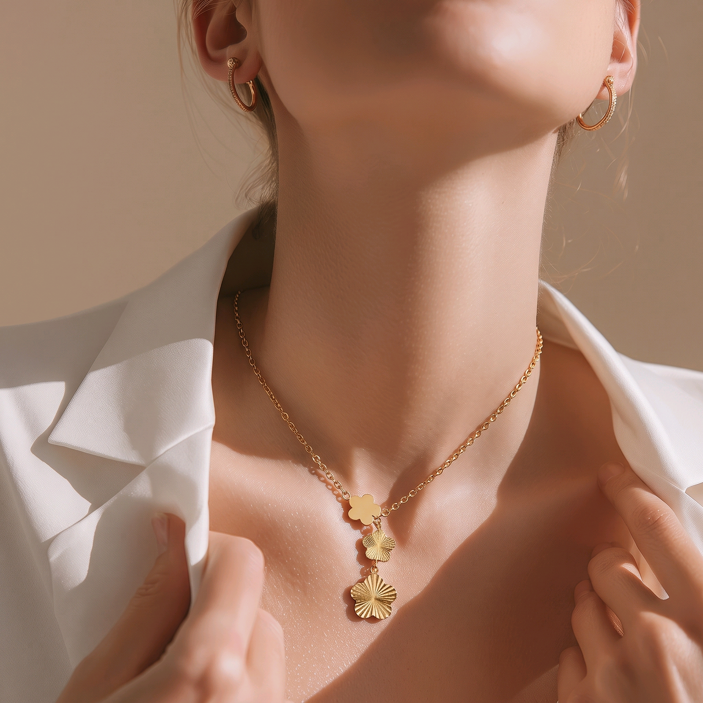 Gold pendant