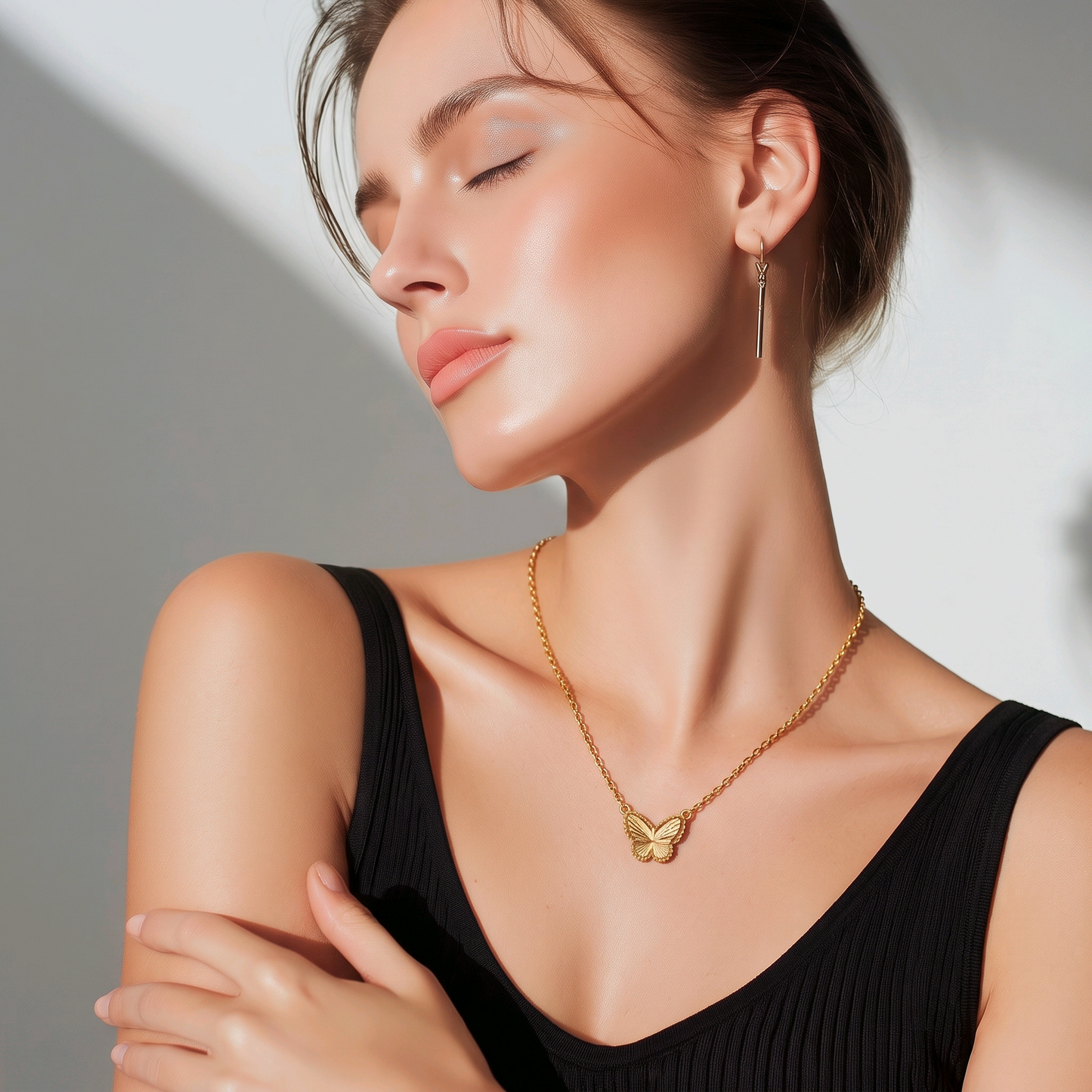 Gold pendant