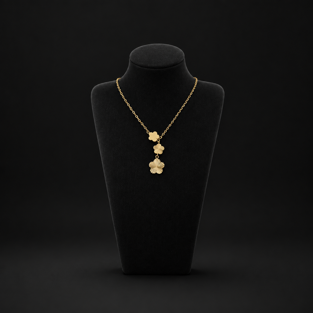 Gold pendant